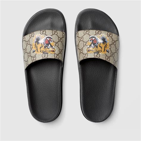 gucci slide gg supreme tigers.